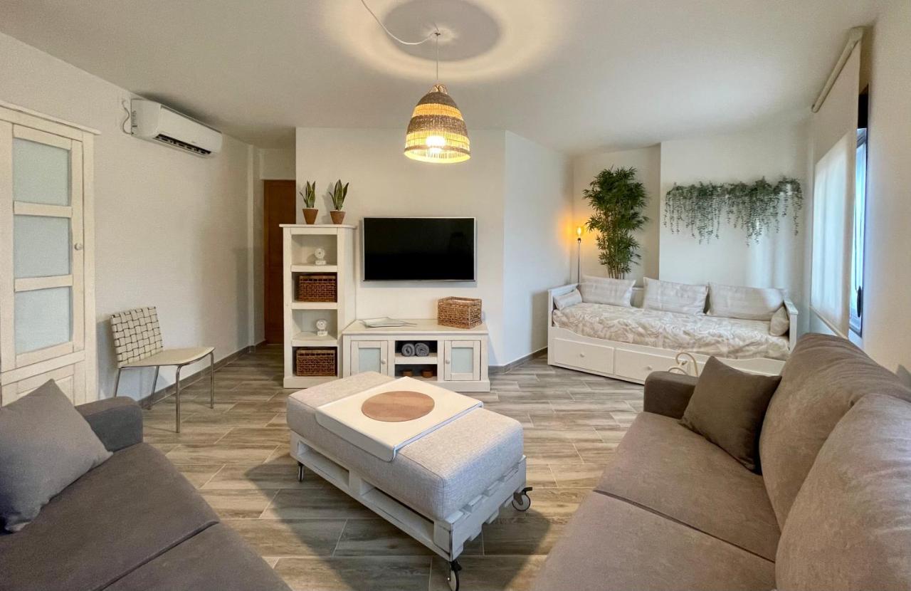Апартаменты Apartamento Eucalipto Сотильо-де-ла-Адрада Экстерьер фото