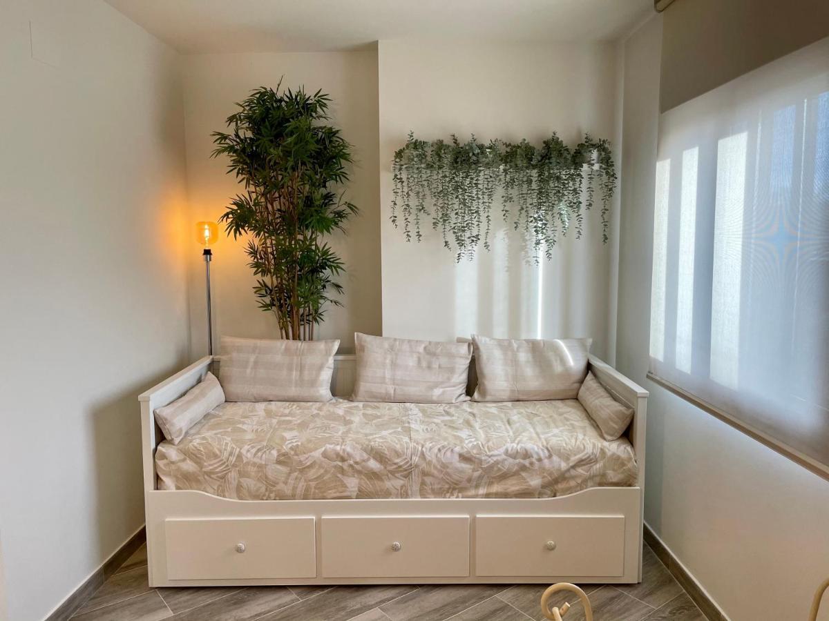 Апартаменты Apartamento Eucalipto Сотильо-де-ла-Адрада Экстерьер фото